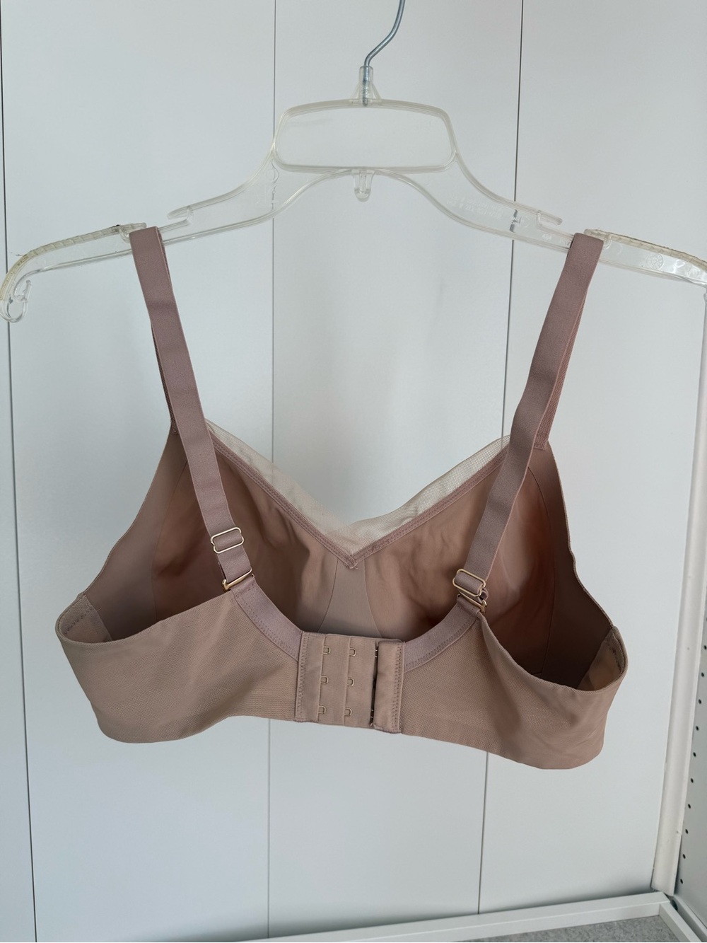 ThirdLove 34D Minimizer Bra Wireless Foam Free Nude Beige - Picture 4 of 9